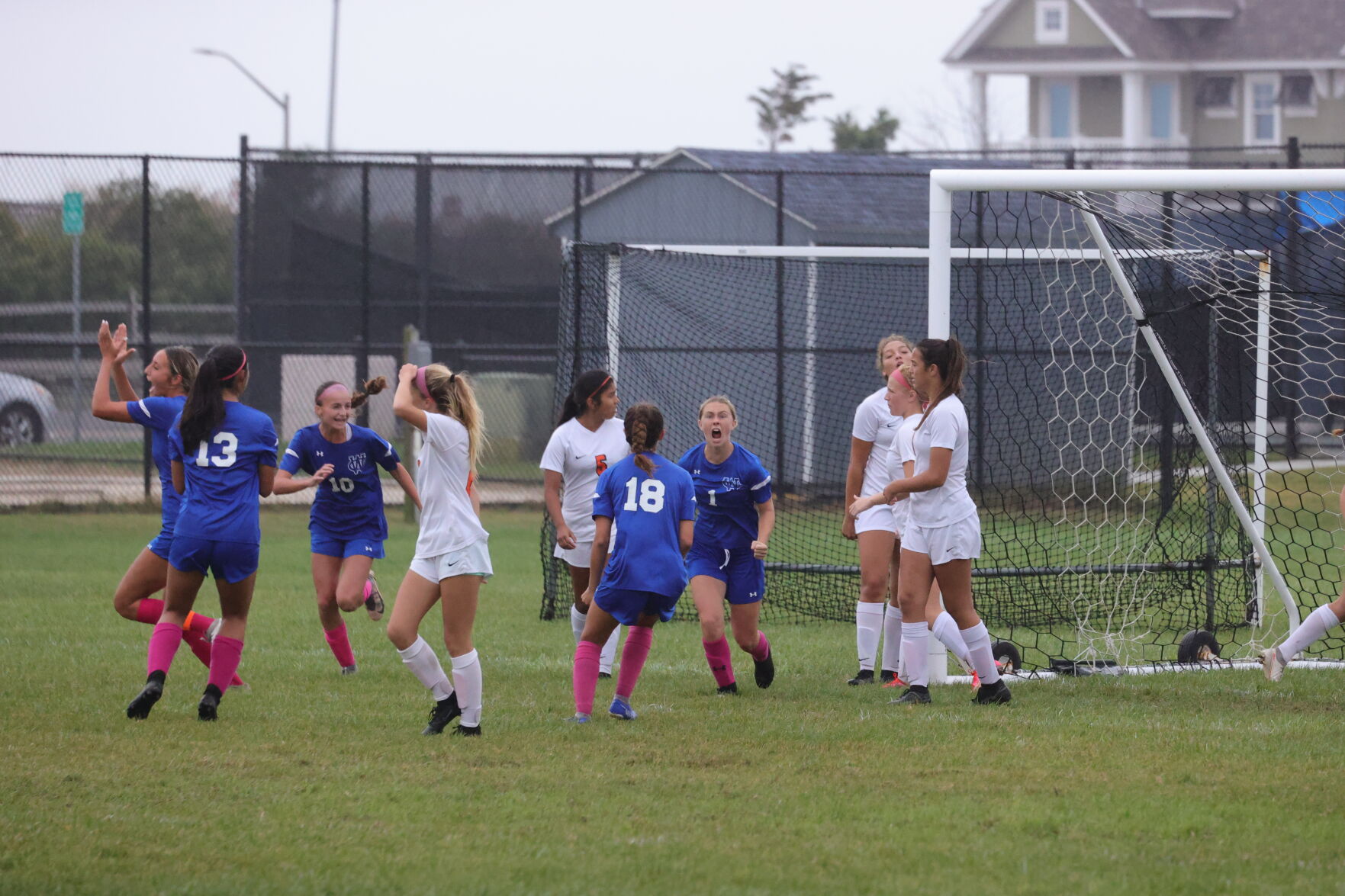 Middle vs Wildwood Catholic soccer game